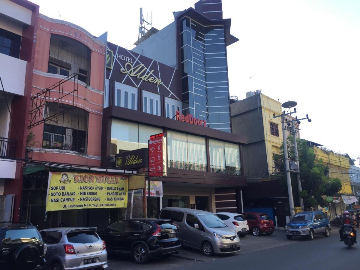 RedDoorz Plus @ Hotel Alden Makassar Eksteriør bilde